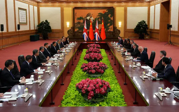 Starmer and Xi Jinping Meet in Beijing: UK PM Seeks ‘More Sophisticated’ Relationship with China second image