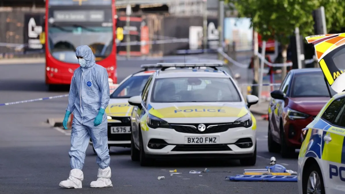 Police outside Golders Green following terror attack April 2026